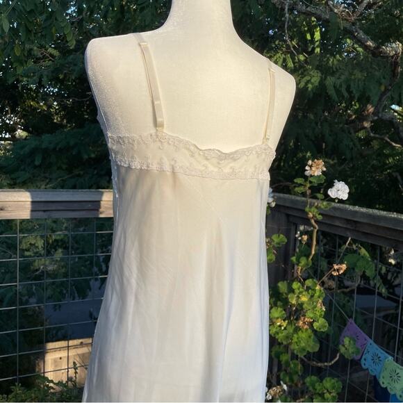 Vintage Lace Slip Satiny White Japanese Lace - Picture 5 of 8